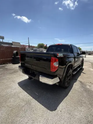 2016 Toyota Tundra SR5