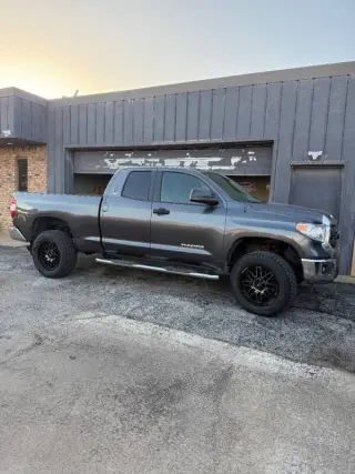 2015 Toyota Tundra SR5