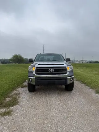 2015 Toyota Tundra SR5