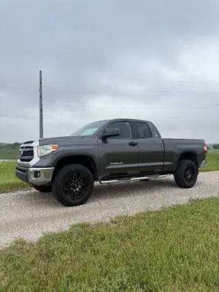 2015 Toyota Tundra SR5