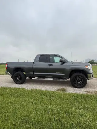 2015 Toyota Tundra SR5