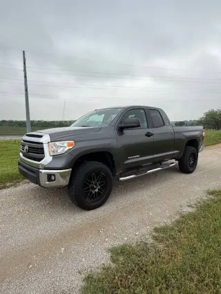 2015 Toyota Tundra SR5