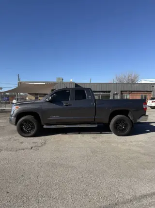 2015 Toyota Tundra SR5