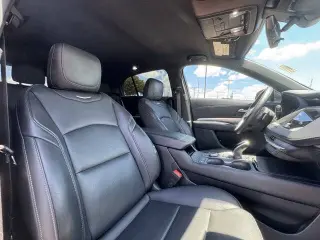 2022 Cadillac XT4 Premium Luxury
