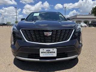 2022 Cadillac XT4 Premium Luxury