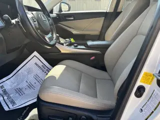 2019 Lexus IS 300