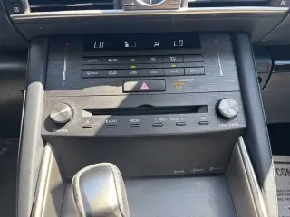 2019 Lexus IS 300