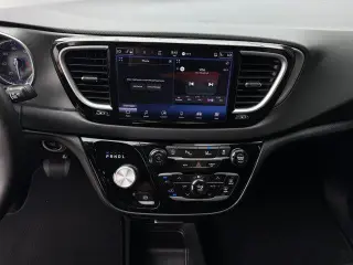 Chrysler Pacifica 2025 Select 4dr Mini-Van