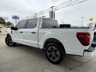 Ford F-150 2024 4x2 STX 4dr SuperCrew 5.5 ft. SB