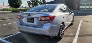 2019 Subaru Impreza 2.0i