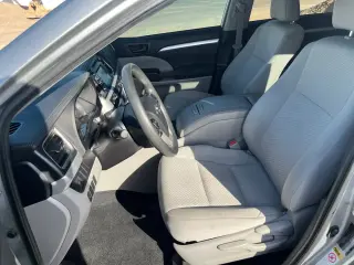 Toyota Highlander 2019 LE 4dr SUV (3.5L V6)