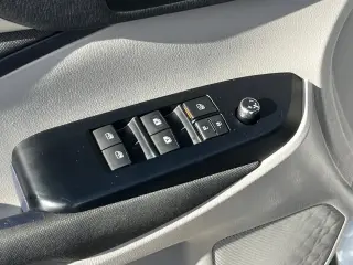 Toyota Highlander 2019 LE 4dr SUV (3.5L V6)