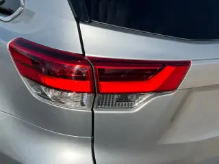 Toyota Highlander 2019 LE 4dr SUV (3.5L V6)