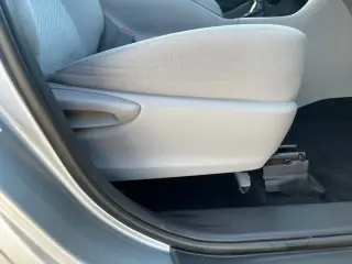 Toyota Highlander 2019 LE 4dr SUV (3.5L V6)