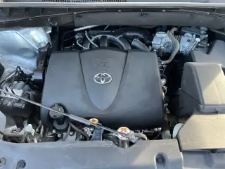 Toyota Highlander 2019 LE 4dr SUV (3.5L V6)