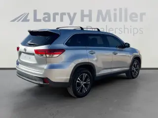 Toyota Highlander 2019 LE 4dr SUV (3.5L V6)