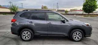 2024 Subaru Forester Premium