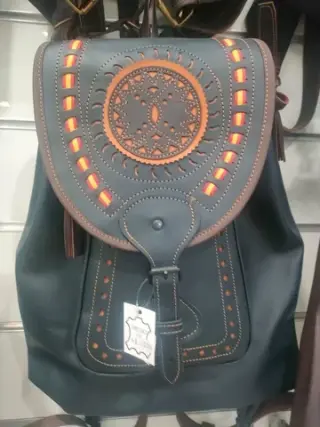 mocjila zurron en piel