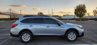2019 Subaru Outback 2.5i
