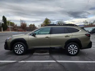 2024 Subaru Outback Premium