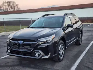 2023 Subaru Outback Premium