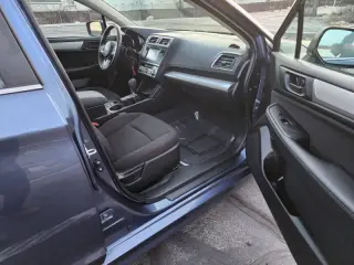 2017 Subaru Legacy 2.5i