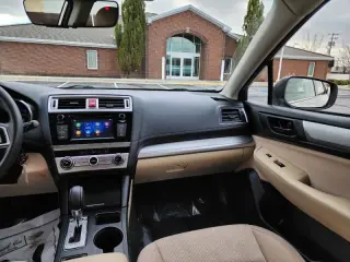 2019 Subaru Outback 2.5i