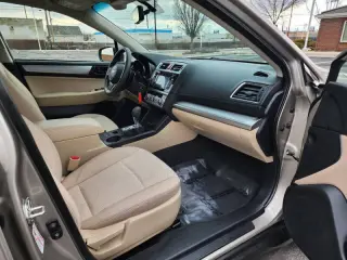 2019 Subaru Outback 2.5i