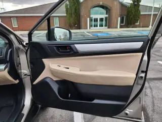 2019 Subaru Outback 2.5i