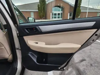 2019 Subaru Outback 2.5i