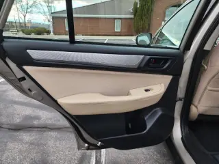 2019 Subaru Outback 2.5i
