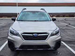 2019 Subaru Outback 2.5i