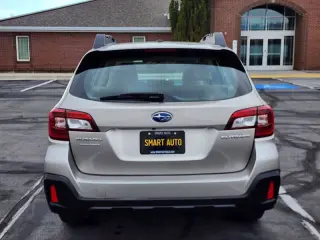 2019 Subaru Outback 2.5i