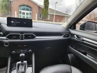 2022 Mazda CX-5 2.5 S Select