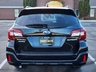 2018 Subaru Outback 2.5i Touring