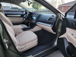 2017 Subaru Outback 2.5i