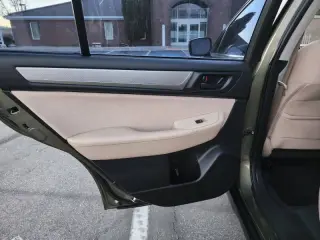 2017 Subaru Outback 2.5i