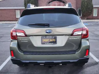 2017 Subaru Outback 2.5i
