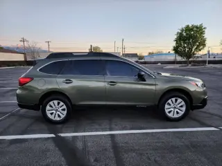 2017 Subaru Outback 2.5i