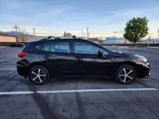 2019 Subaru Impreza Premium