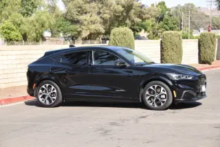 2021 Ford Mustang Mach-E Premium