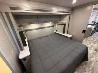 2023 Thor Motor Coach Windsport M-31c