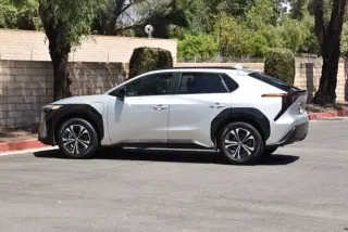 2023 Toyota bZ4X XLE