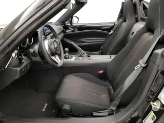 Mazda MX-5 Miata RF 2021 Club 2dr Convertible 6A