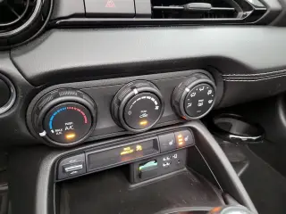 Mazda MX-5 Miata RF 2021 Club 2dr Convertible 6A