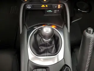 Mazda MX-5 Miata RF 2021 Club 2dr Convertible 6A