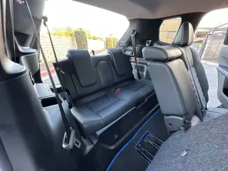 2023 Mitsubishi Outlander PHEV SE