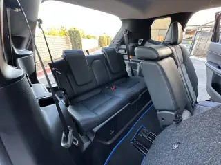 2023 Mitsubishi Outlander PHEV SE