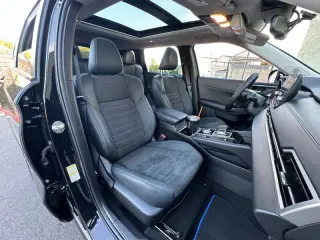 2023 Mitsubishi Outlander PHEV SE