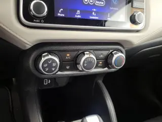 Nissan Versa 2021 SV 4dr Sedan